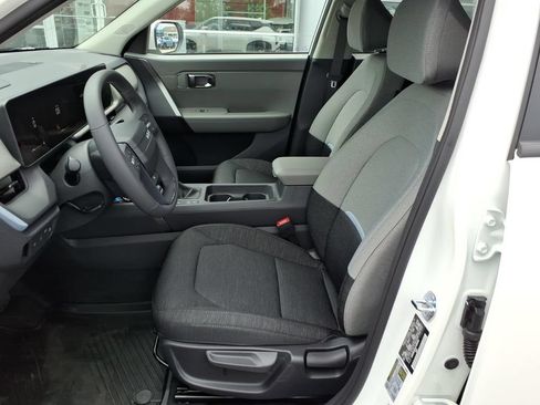 New 2027 Kia Seltos LX FWD image 14