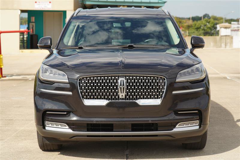 Used 2020 Lincoln Aviator Reserve AWD/4WD image 12