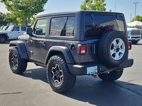 Used 2023 Jeep Wrangler Sport AWD/4WD image 4