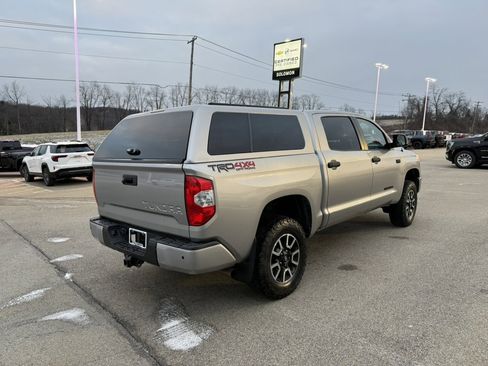 Used 2017 Toyota Tundra SR5 image 5