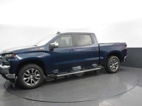 Used 2021 Chevrolet Silverado 1500 LT AWD/4WD image 4
