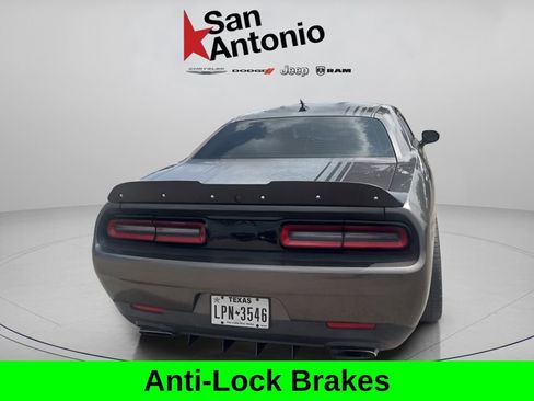 Used 2015 Dodge Challenger R/T Plus RWD image 13