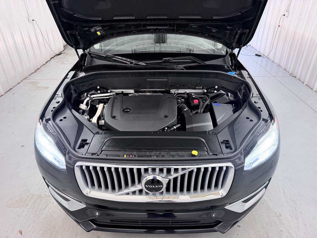 Used 2024 Volvo XC90 B6 Ultimate w/ Protection Package Premier AWD/4WD image 39