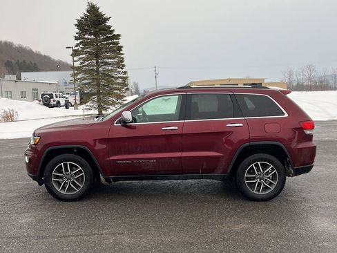 Used 2020 Jeep Grand Cherokee Limited w/ Luxury Group II image 9