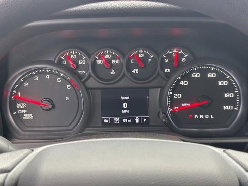 New 2025 Chevrolet Silverado 1500 Custom image 40