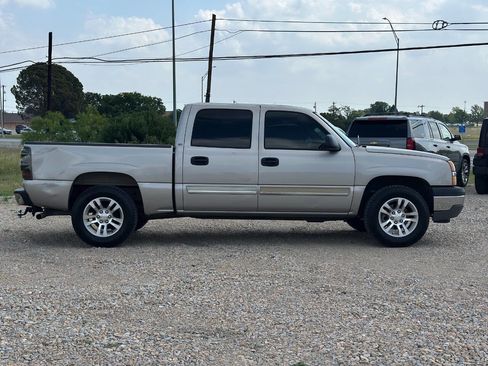Used 2005 Chevrolet Silverado 1500 LS w/ Light Duty Power Package RWD image 7