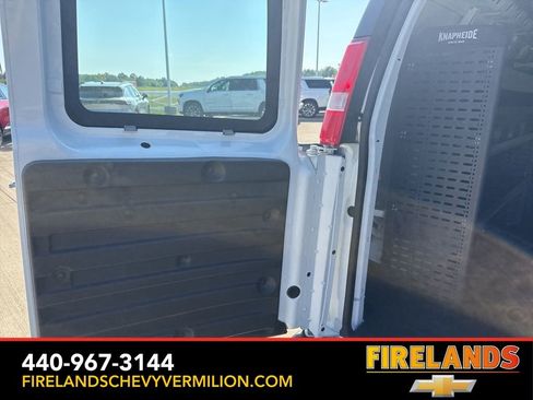 New 2025 Chevrolet Express 2500 Work Van w/ Driver Convenience Package image 34
