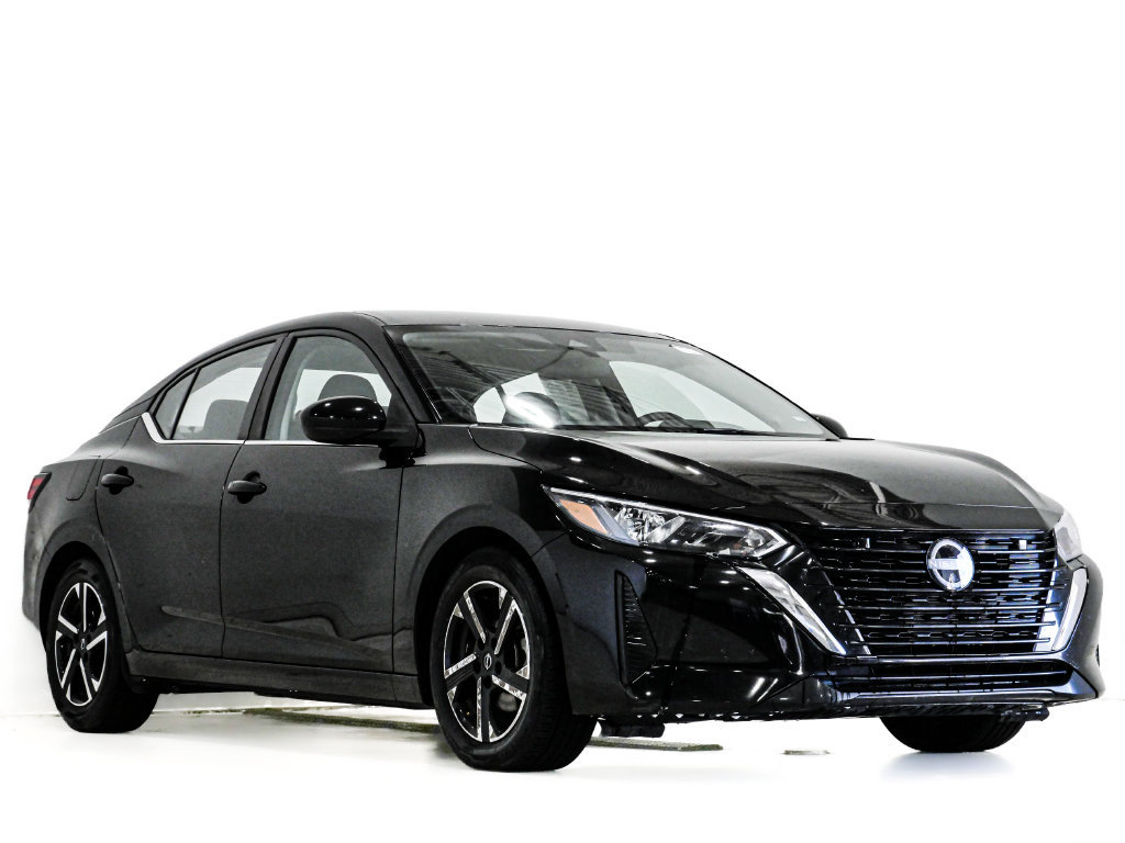 Used 2024 Nissan Sentra SV FWD image 1
