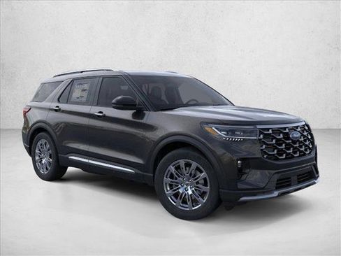 New 2025 Ford Explorer Platinum image 7