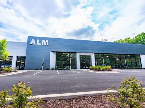 Used 2023 Jeep Wagoneer Series II image 59