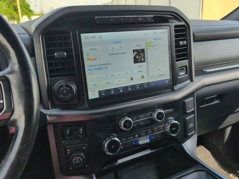 Used 2022 Ford F150 Platinum w/ Equipment Group 701A High AWD/4WD image 17