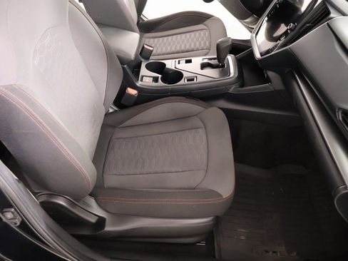 Used 2024 Subaru Impreza 2.0i Sport image 12