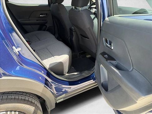 Used 2025 Nissan Kicks SV FWD image 20