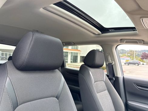 Certified 2025 Honda CR-V EX image 14