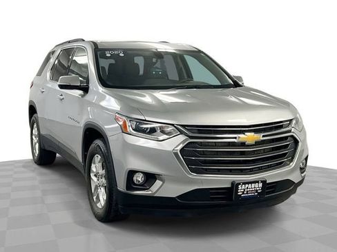 Certified 2020 Chevrolet Traverse LT FWD image 1