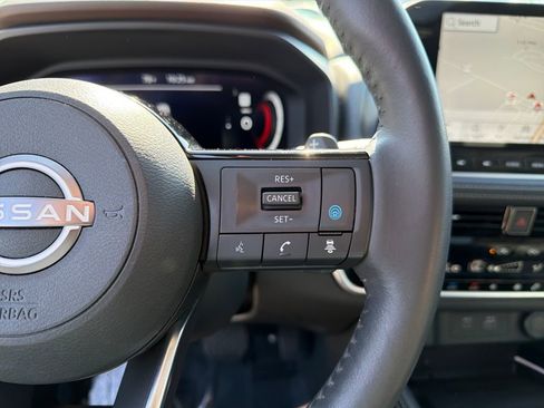 Used 2023 Nissan Rogue Platinum w/ Platinum Premium Package image 24