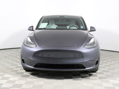 Used 2022 Tesla Model Y Performance image 2
