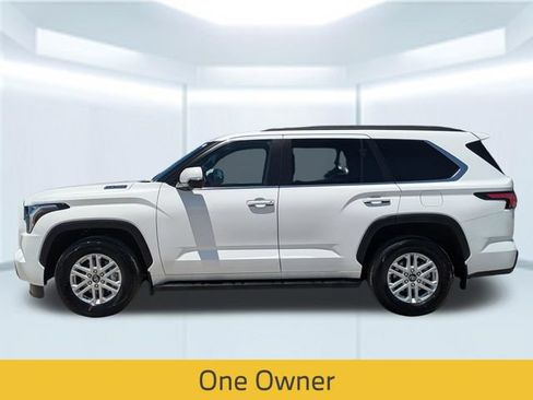 Used 2026 Toyota Sequoia SR5 w/ SR5 Premium Package RWD image 2