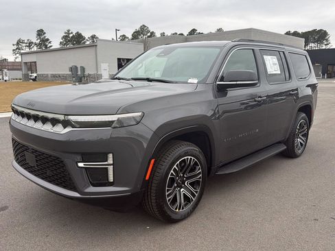 New 2026 Jeep Grand Wagoneer 2WD image 3