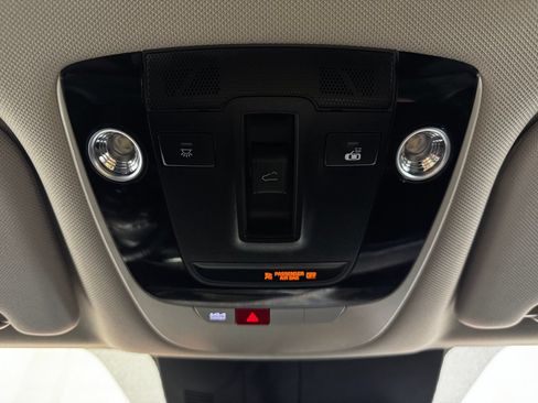 Used 2025 Kia Sorento SX AWD/4WD image 26