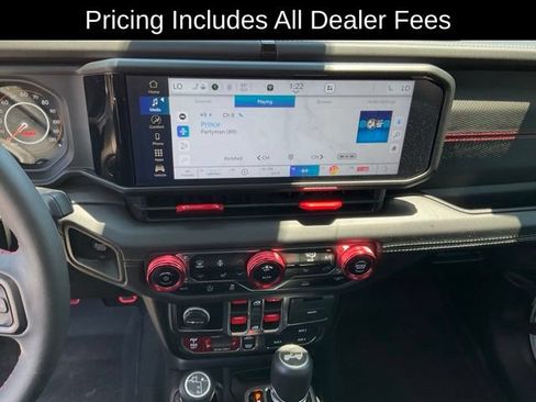 Used 2024 Jeep Wrangler Unlimited Rubicon w/ Dual Top Group AWD/4WD image 13