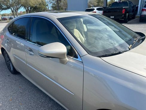 Used 2018 Lexus ES 350 w/ Navigation System Package image 14