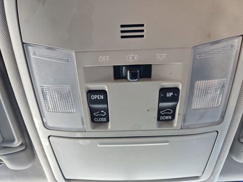 Used 2016 Toyota RAV4 XLE AWD/4WD image 50