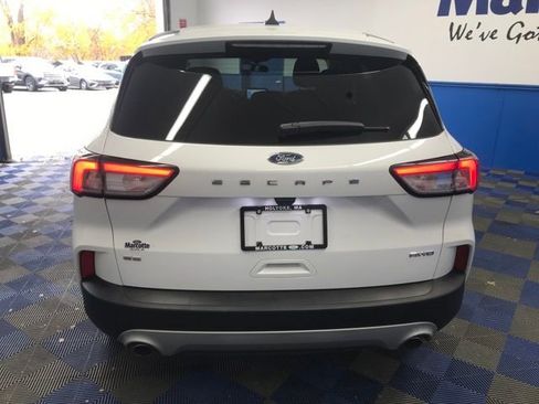 Certified 2022 Ford Escape SE w/ Convenience Package image 4