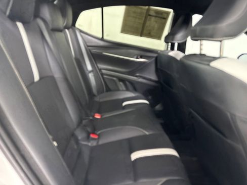 Used 2025 Toyota Camry SE w/ Convenience Package FWD image 24