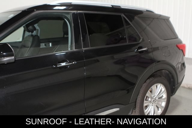 Used 2022 Ford Explorer Limited w/ Limited Technology Package AWD/4WD image 6