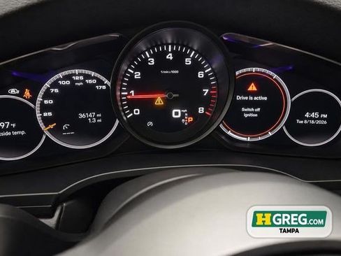 Used 2023 Porsche Cayenne w/ Premium Package AWD/4WD image 16