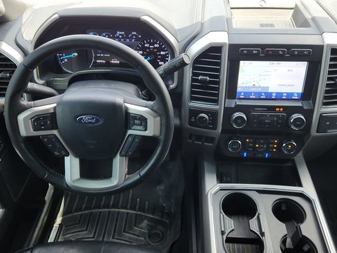Used 2021 Ford F250 Lariat w/ Tremor Off-Road Package AWD/4WD image 33