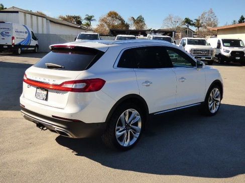Used 2018 Lincoln MKX Black Label w/ Driver Assistance Package image 9