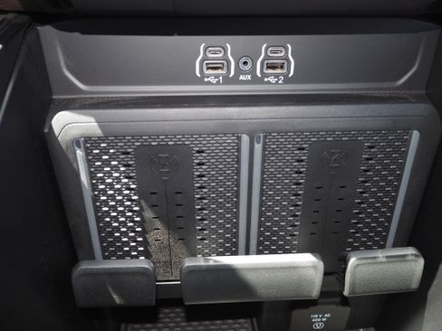 New 2025 RAM 3500 Laramie image 29