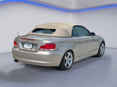 Used 2008 BMW 128i Convertible RWD image 3