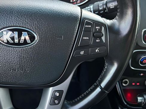 Used 2014 Kia Sorento SX w/ 3rd Row Package image 39