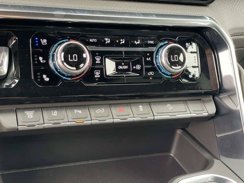 New 2026 GMC Sierra 2500 Denali w/ Max Trailering Package AWD/4WD image 16
