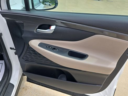 Used 2023 Hyundai Santa Fe SEL FWD image 15