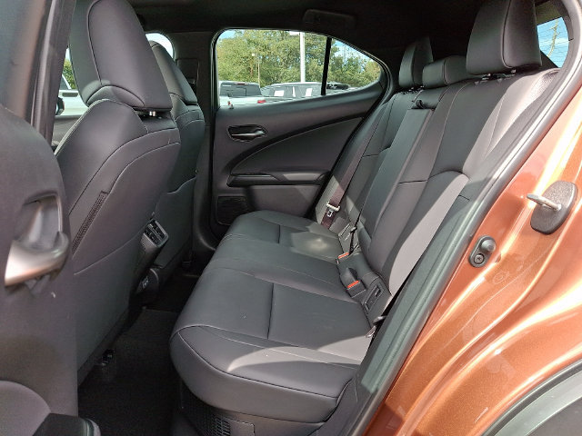 Used 2025 Lexus UX 300h FWD w/ Accessory Package (Z2) image 10