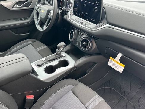 New 2025 Chevrolet Blazer LT w/ Midnight/Sport Edition image 18