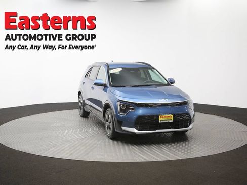 Used 2023 Kia Niro Wind w/ Wind Preserve Package FWD image 50