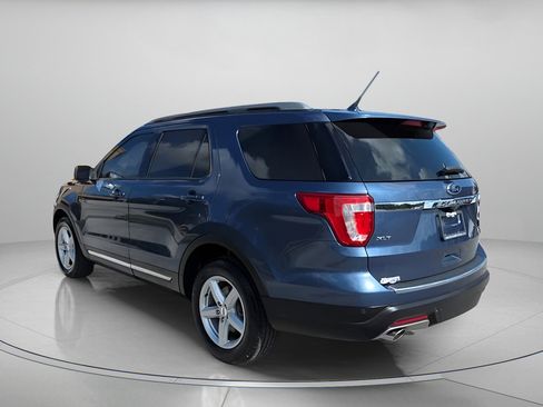 Certified 2018 Ford Explorer XLT w/ Equipment Group 202A image 22