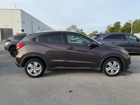 Used 2019 Honda HR-V EX image 5