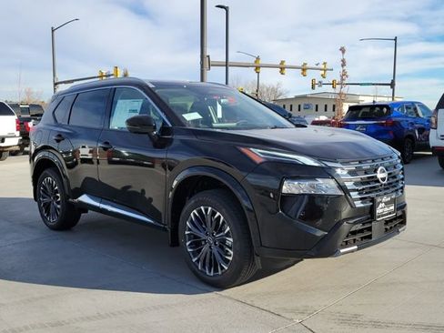 New 2026 Nissan Rogue Platinum w/ Tech Package image 4