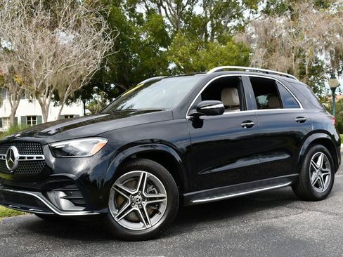 Used 2024 Mercedes-Benz GLE 450 4MATIC image 24