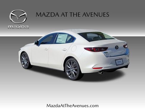 New 2026 MAZDA MAZDA3 2.5 S Sedan w/ Preferred Pkg image 5