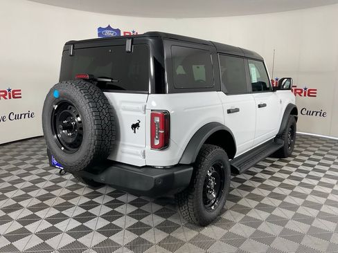New 2026 Ford Bronco Outer Banks AWD/4WD image 3