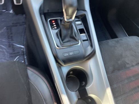 Used 2024 Dodge Hornet R/T Plus image 21