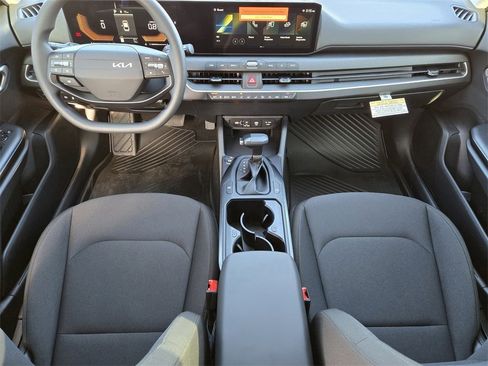 New 2026 Kia K4 LXS image 18