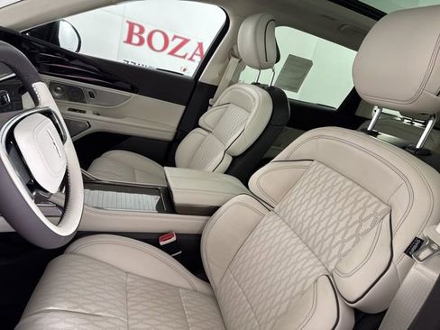 New 2026 Lincoln Nautilus Black Label image 13